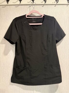 Infinity Black Short Sleeve Medical Scrub Top with Patch Pockets